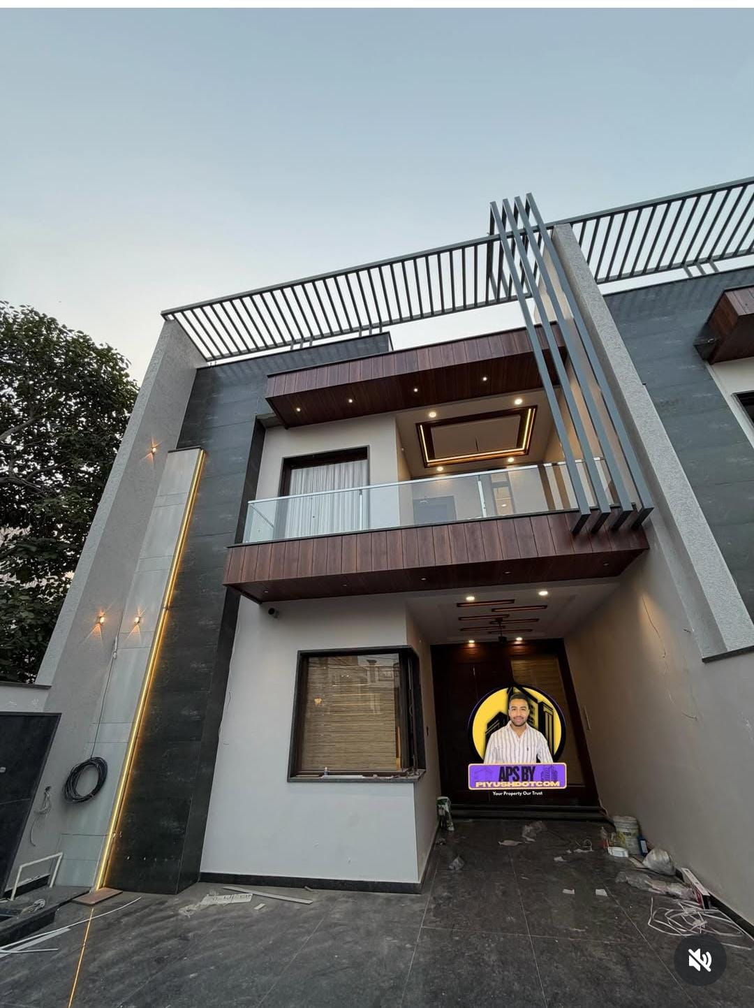 13.5 marla house  27*100