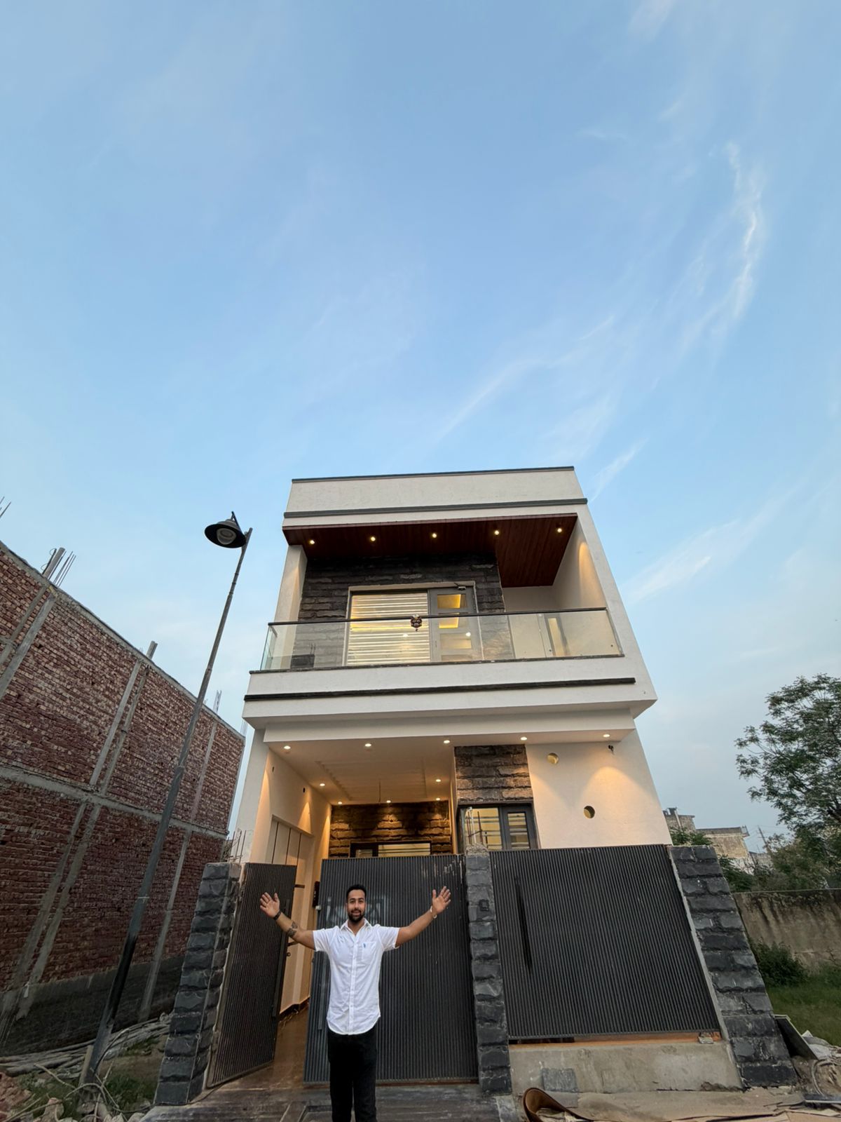 113 gaj (4.5 marla 19*47 west facing 3 bhk HOUSE for sale)