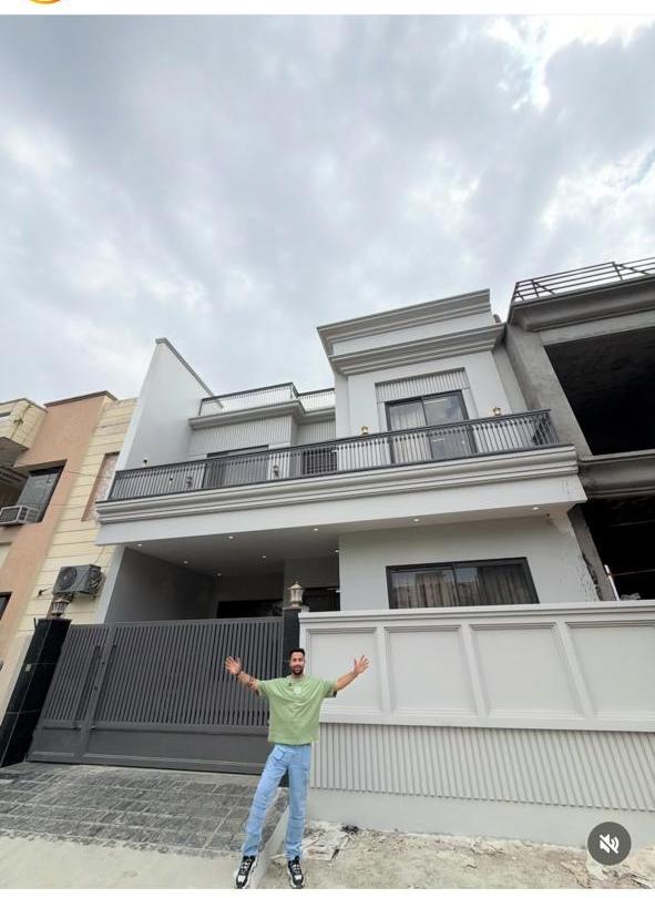 188 gaj ( 7.5 marla 30*50 north face gated colony  25 feet road ) house for sale in jalandr